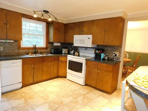 64 Colburn Street Newport City VT 05855