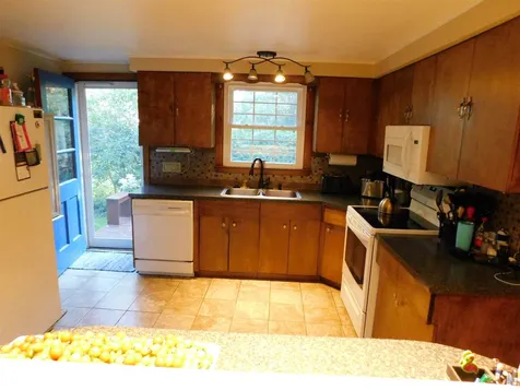 64 Colburn Street Newport City VT 05855