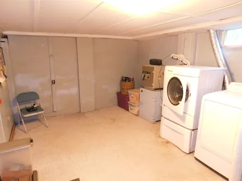 64 Colburn Street Newport City VT 05855