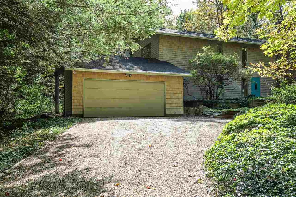 6 Ryan Way Durham NH 03824