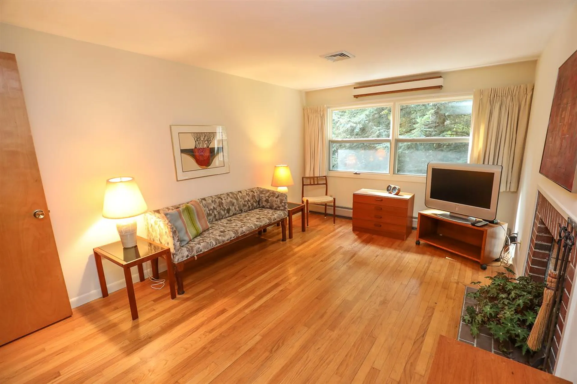 6 Ryan Way Durham NH 03824