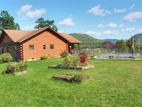 7 Cobble Drive Hinesburg VT 05461