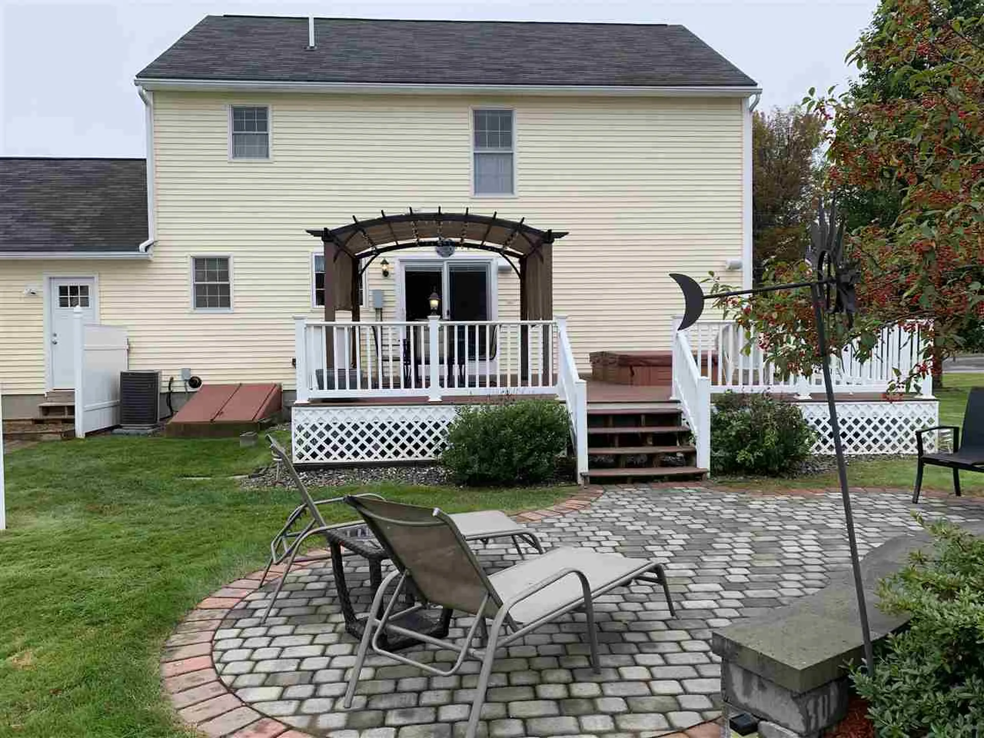 222 Dearborn Road Pembroke NH 03275