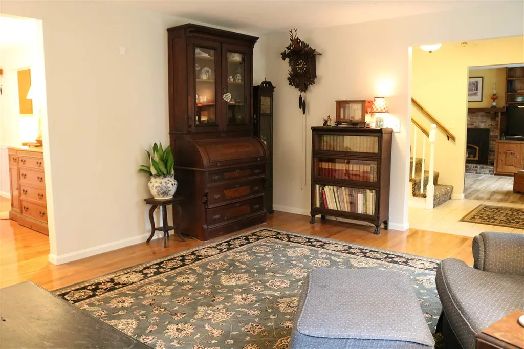 11 Carriage Drive Exeter NH 03833
