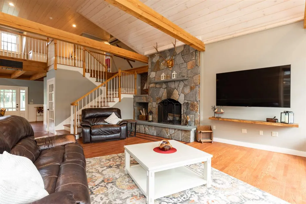 637 Province Road Strafford NH 03884