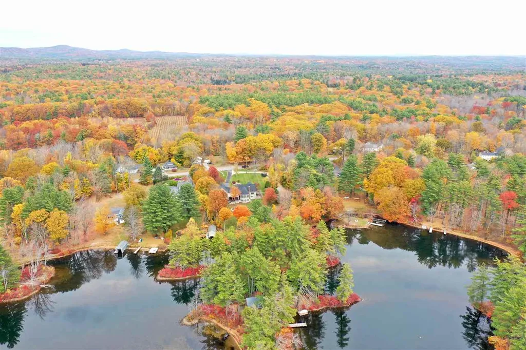 637 Province Road Strafford NH 03884