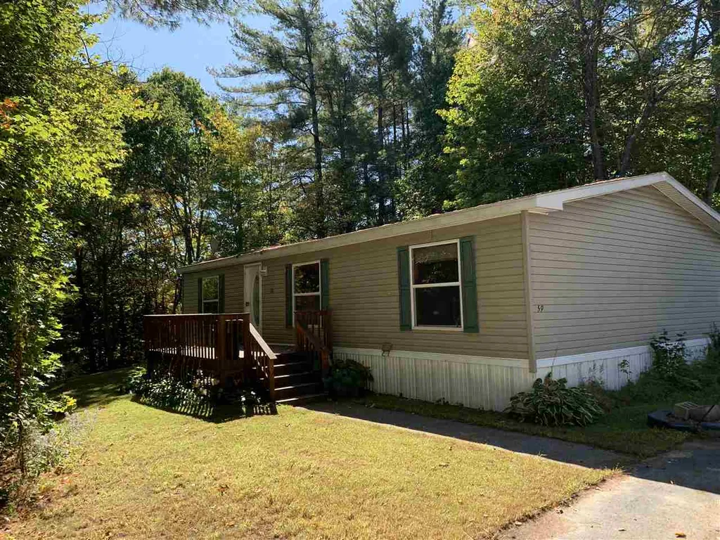 59 Sycamore Boulevard Farmington NH 03835