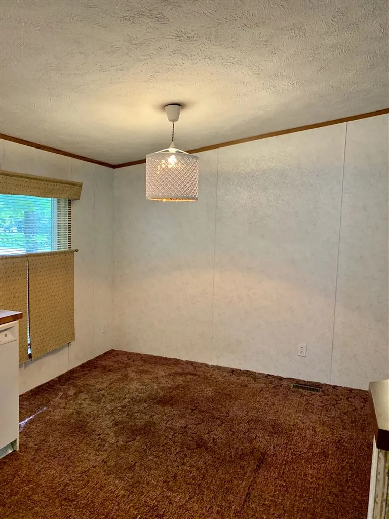 59 Sycamore Boulevard Farmington NH 03835