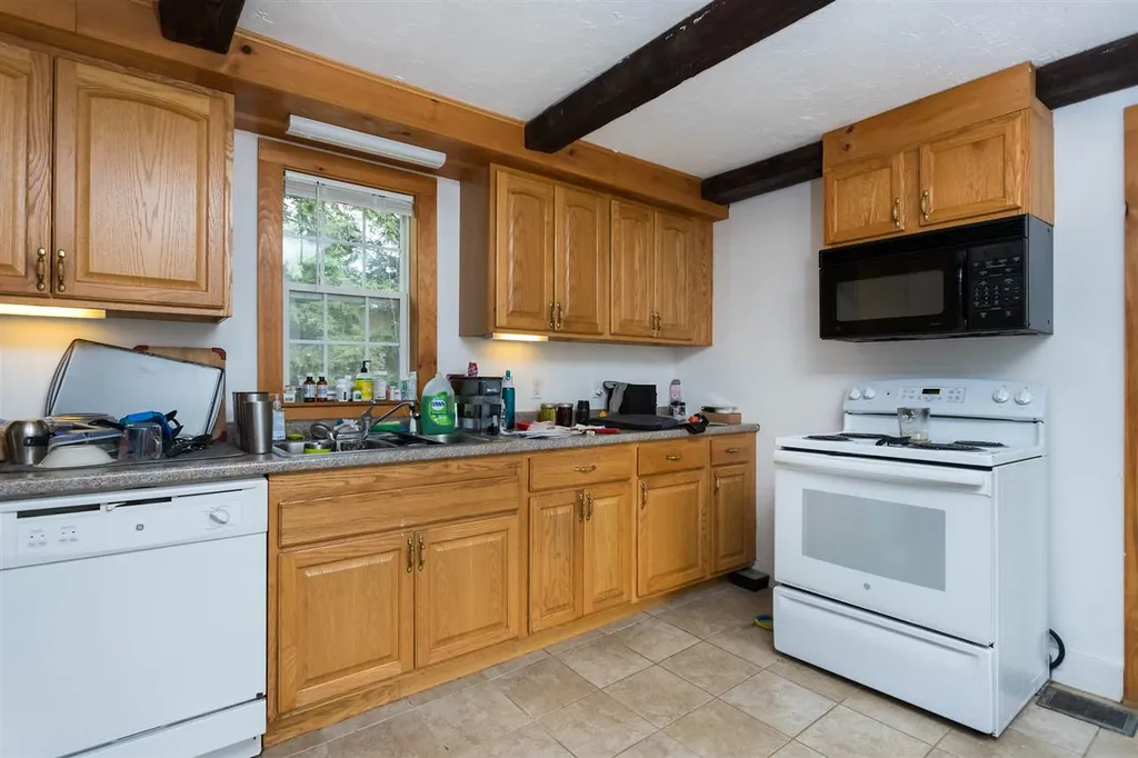 3 Paulson Road Farmington NH 03835