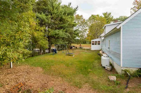 3 Paulson Road Farmington NH 03835