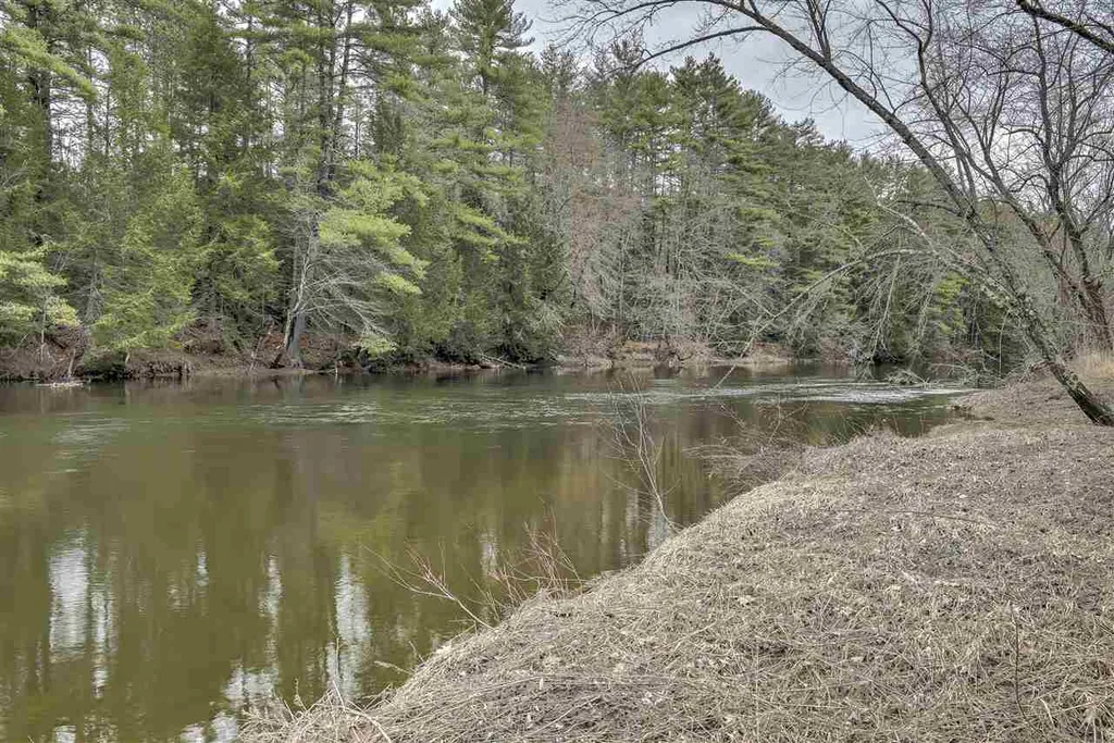 217 Eaton Road Swanzey NH 03446