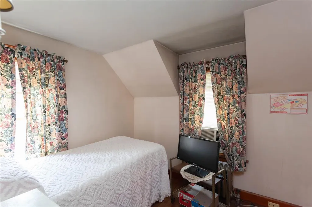 523 Dennett Street Portsmouth NH 03801