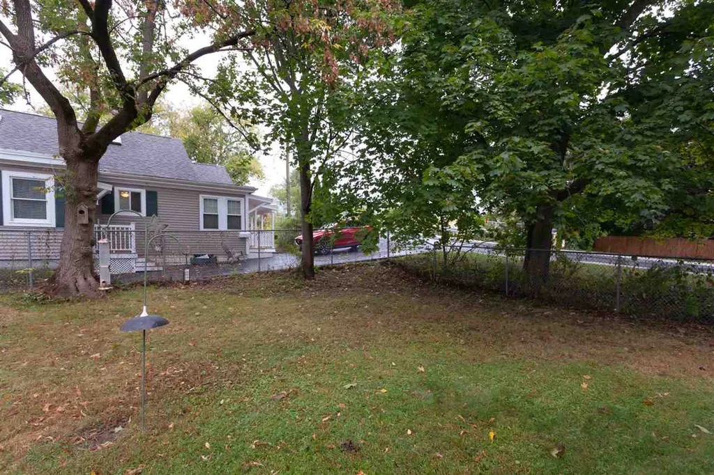 523 Dennett Street Portsmouth NH 03801