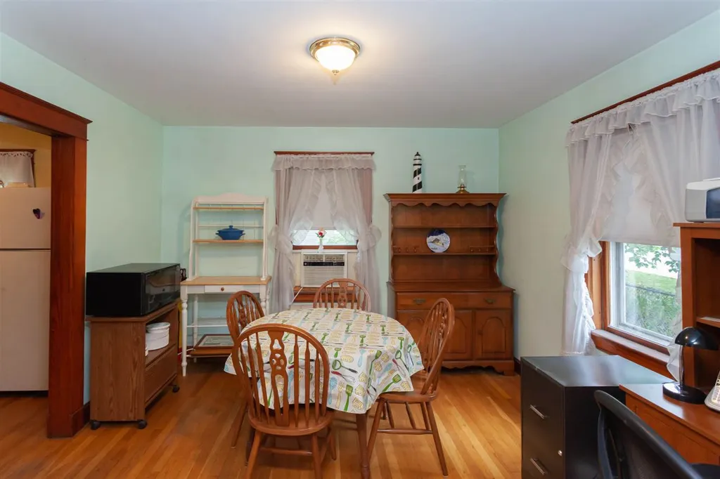 523 Dennett Street Portsmouth NH 03801