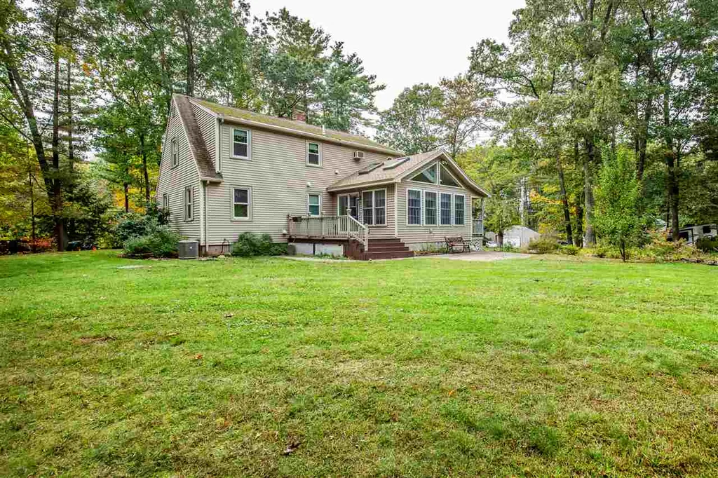 1 Tanglewood Drive Newton NH 03858