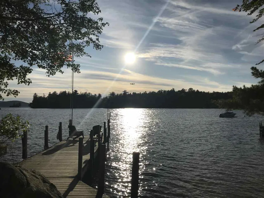 65 Banfield Road Tuftonboro NH 03853