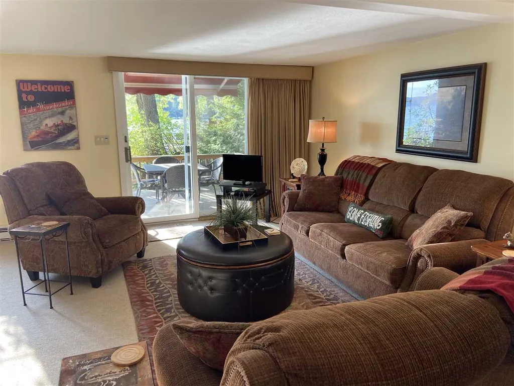 65 Banfield Road Tuftonboro NH 03853