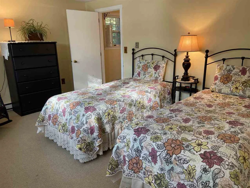 65 Banfield Road Tuftonboro NH 03853