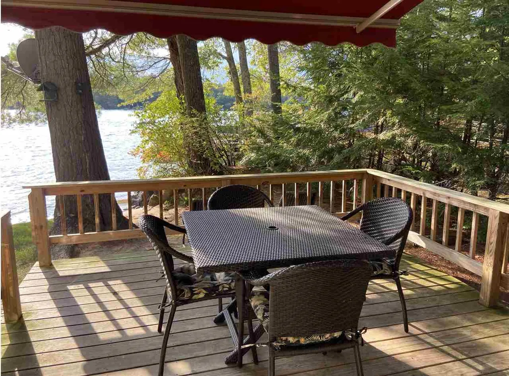 65 Banfield Road Tuftonboro NH 03853