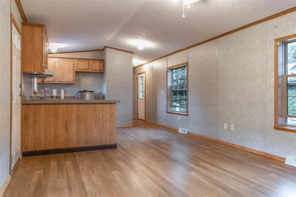 2 Elm Court Winchester NH 03470