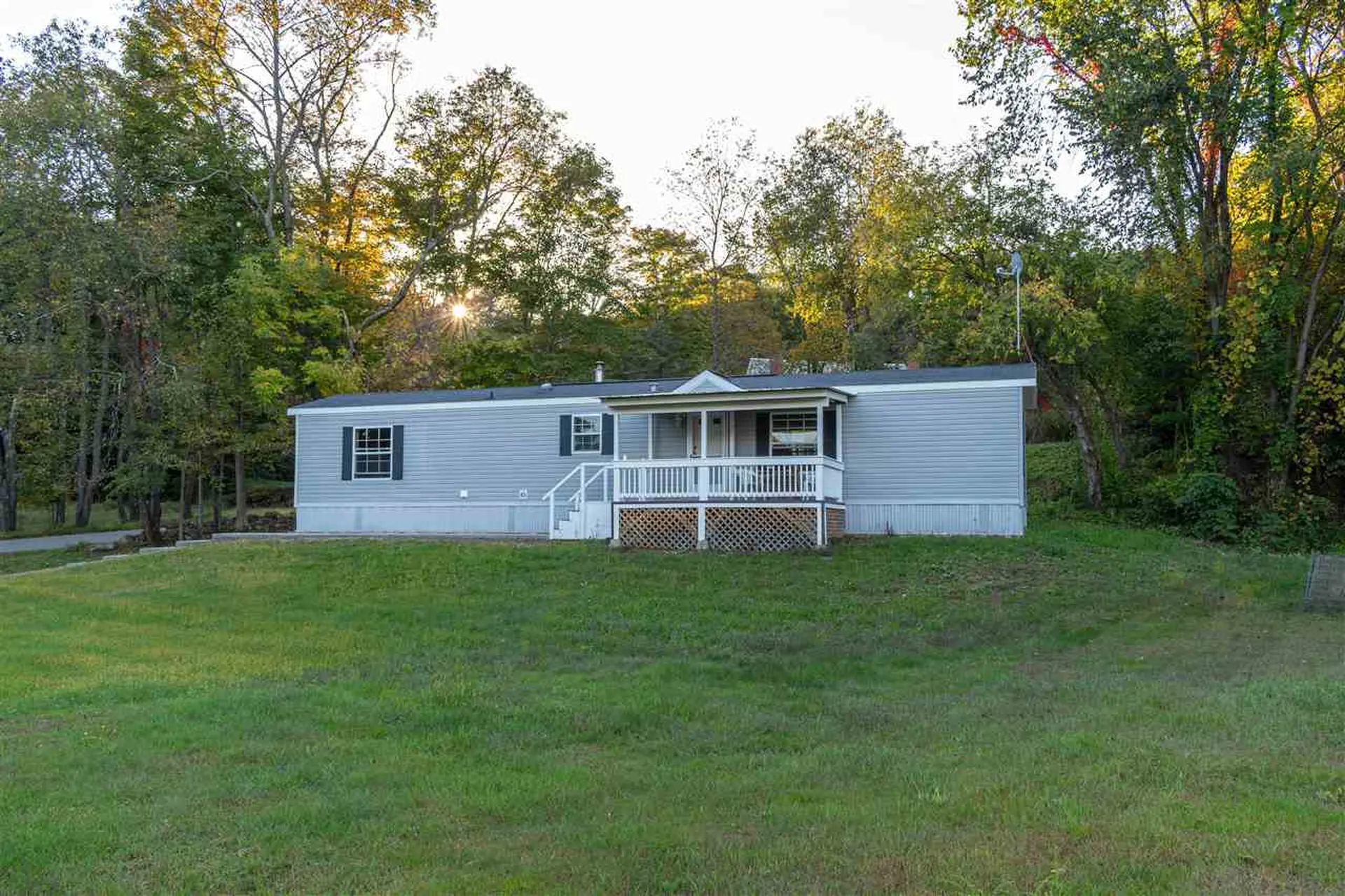 2 Elm Court Winchester NH 03470