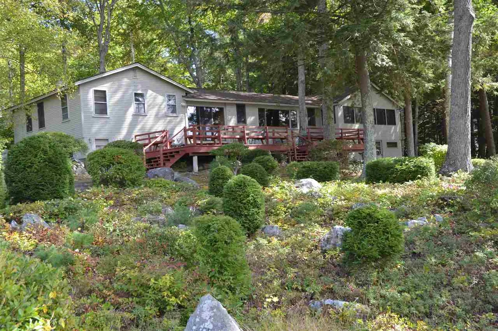 7 Mountain West Drive Wolfeboro NH 03894