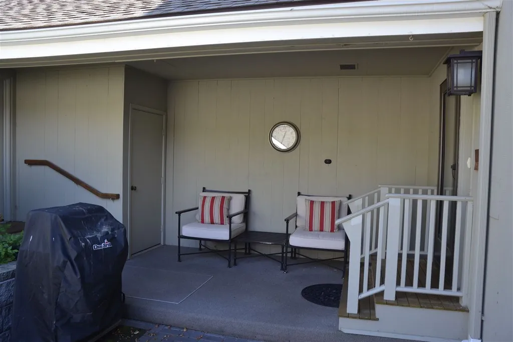 7 Mountain West Drive Wolfeboro NH 03894