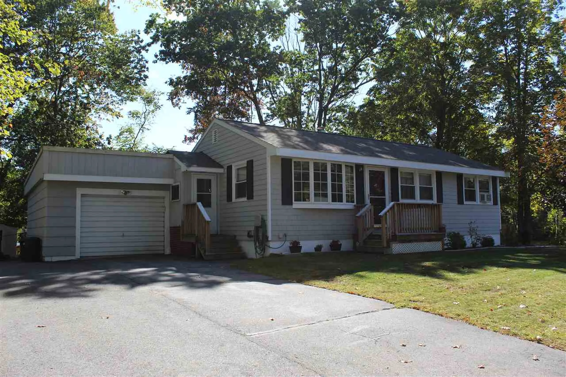 118 Millville Street Salem NH 03079