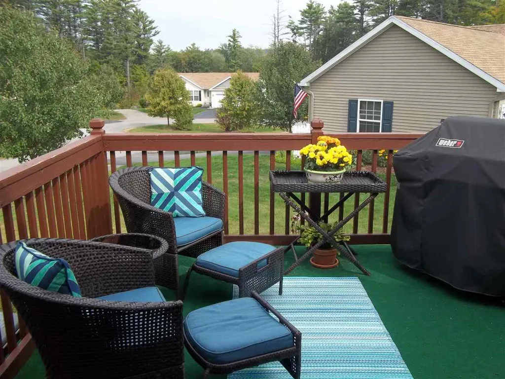 29 Palmetto Lane Laconia NH 03246