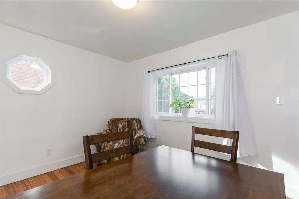 133 Porpoise Way Portsmouth NH 03801