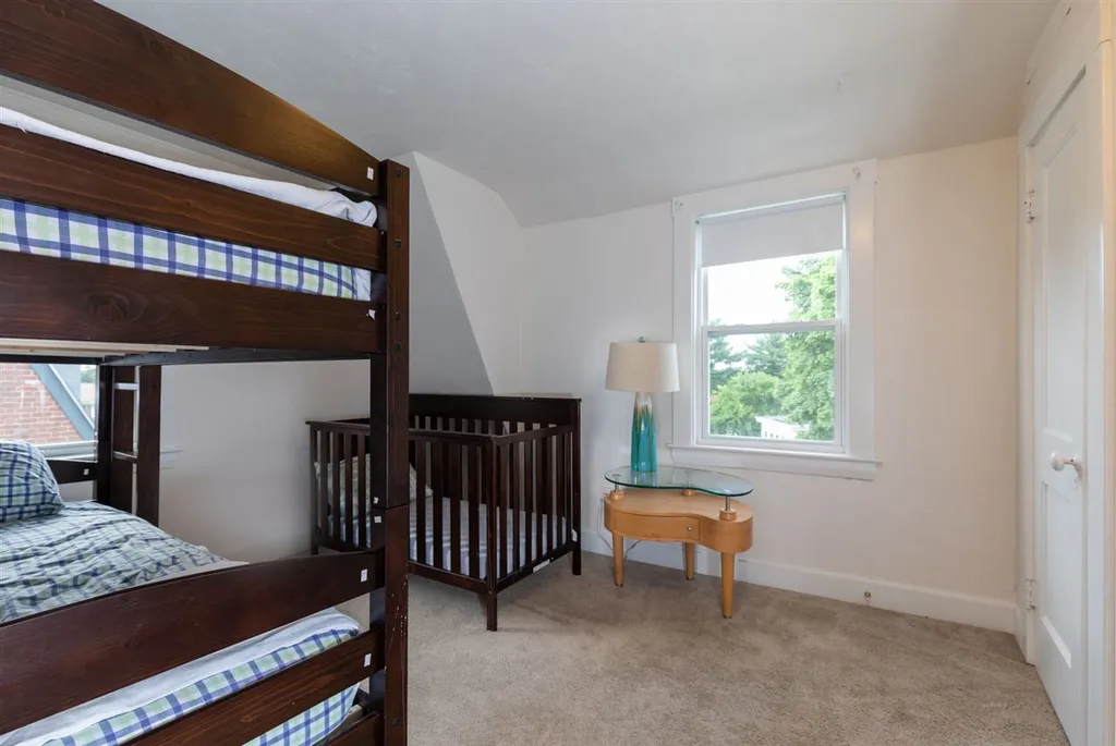 133 Porpoise Way Portsmouth NH 03801