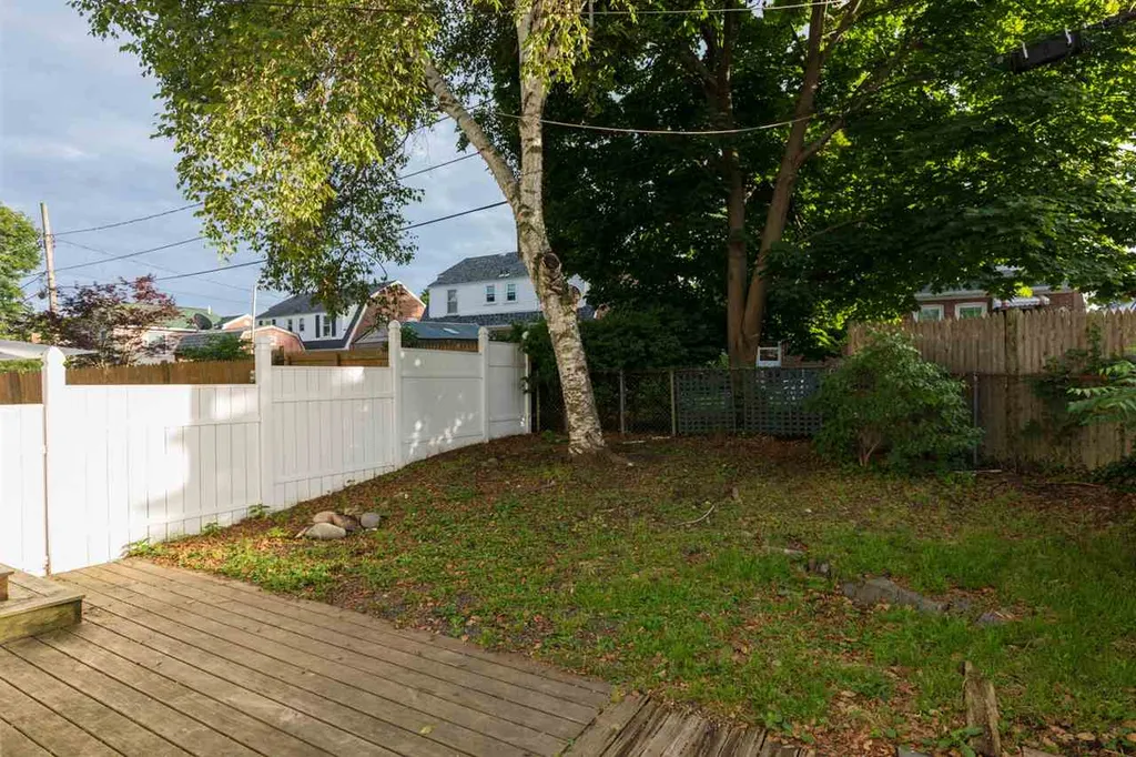 133 Porpoise Way Portsmouth NH 03801