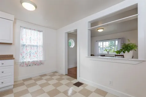 133 Porpoise Way Portsmouth NH 03801