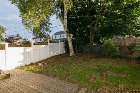 133 Porpoise Way Portsmouth NH 03801