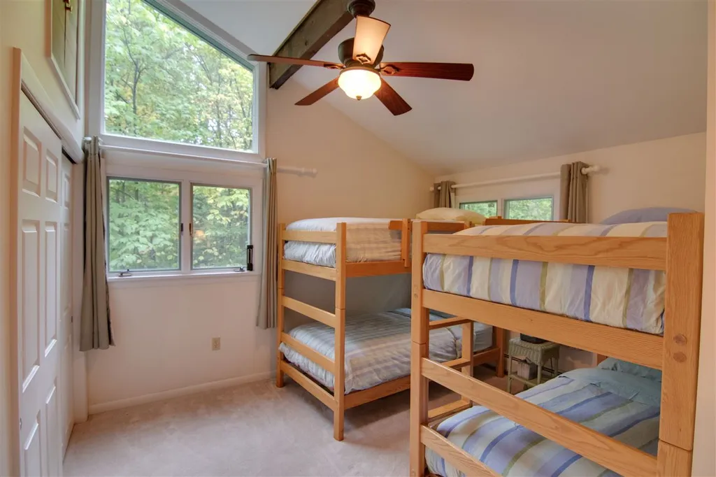 4 Dubeau Circle Campton NH 03223