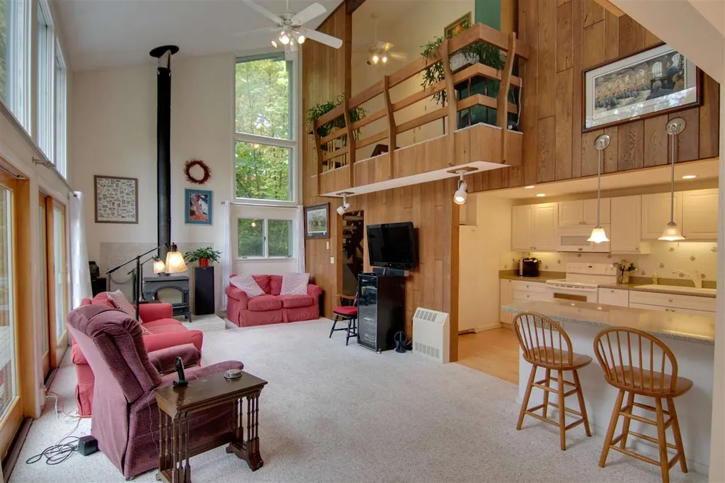 4 Dubeau Circle Campton NH 03223