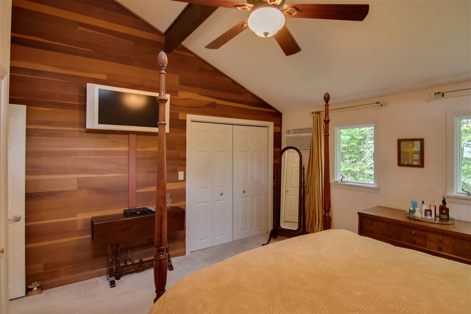 4 Dubeau Circle Campton NH 03223