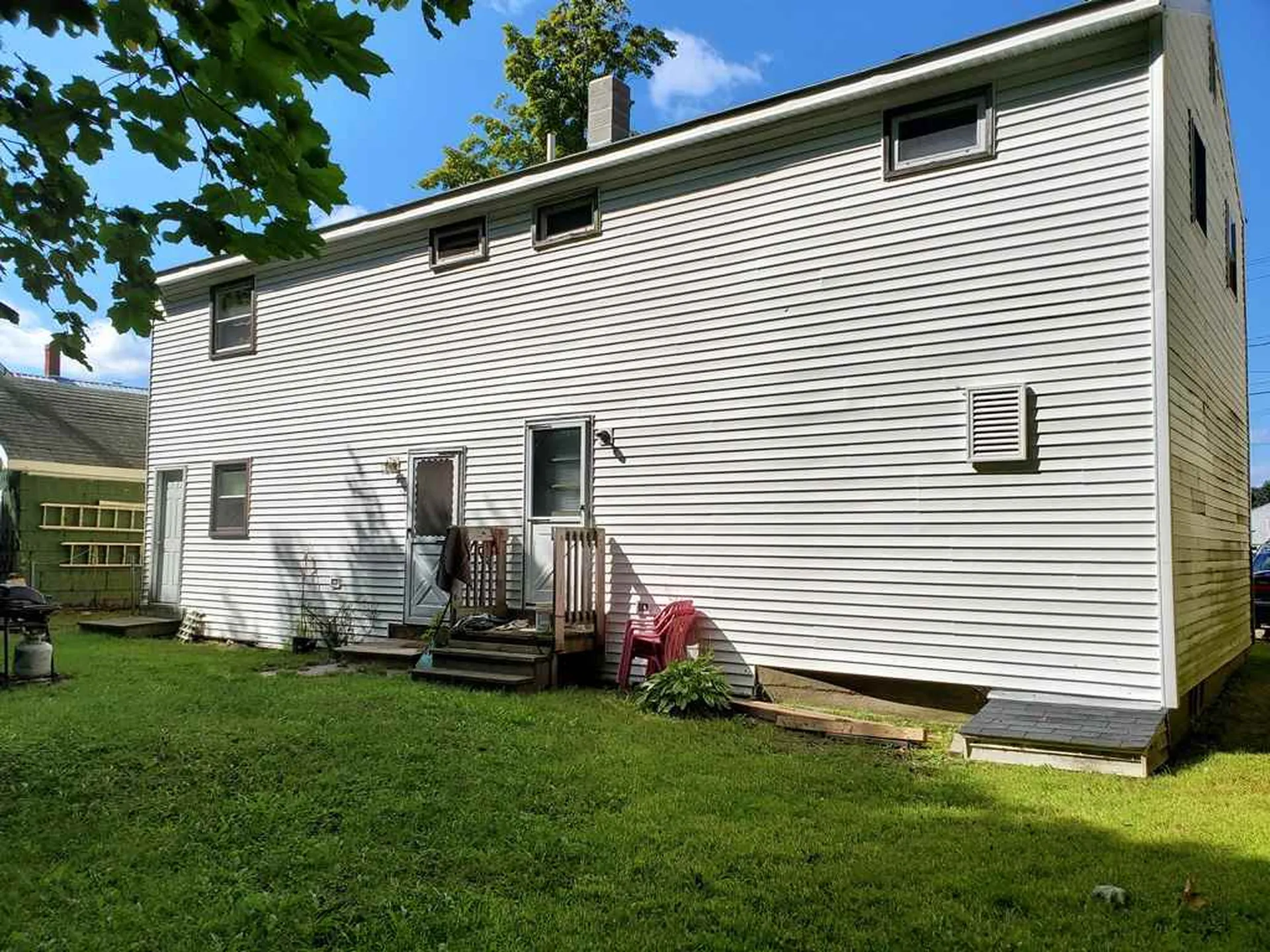 20 Court Street Newport NH 03773