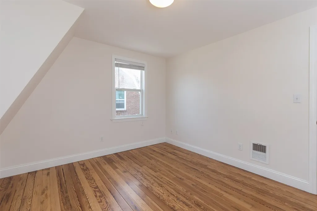 131 Porpoise Way Portsmouth NH 03801