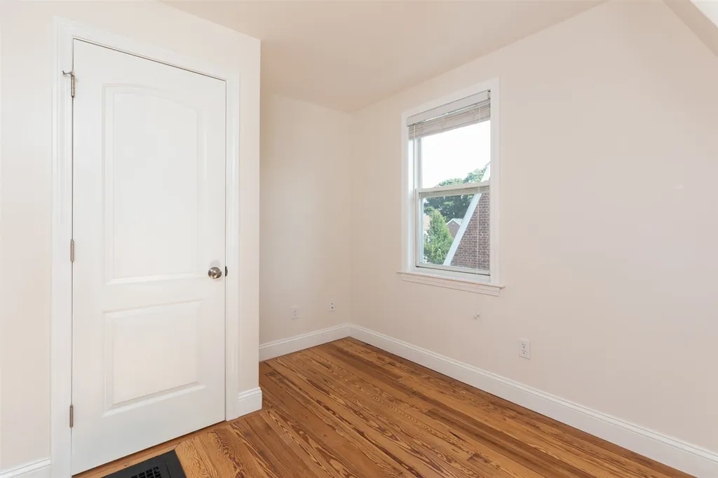 131 Porpoise Way Portsmouth NH 03801