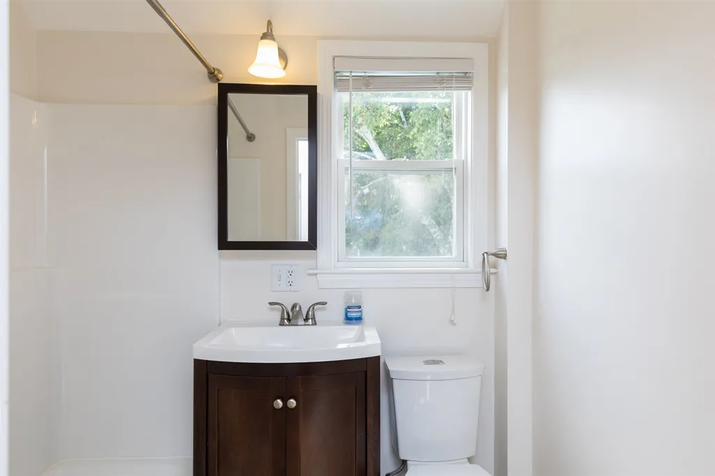 131 Porpoise Way Portsmouth NH 03801