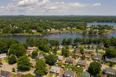 131 Porpoise Way Portsmouth NH 03801