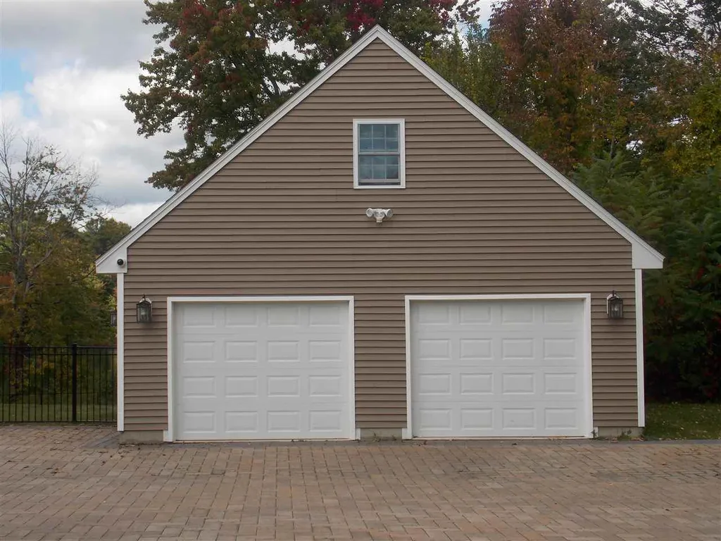 50 Range Road Windham NH 03087