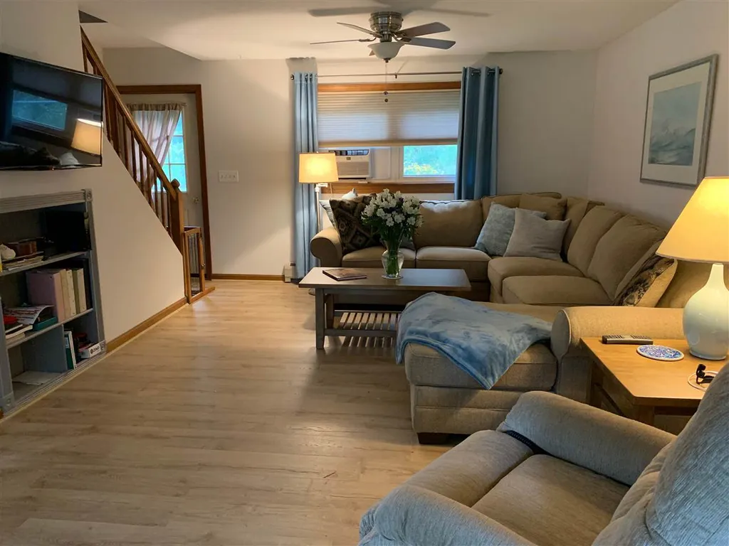 16 Gould Road Canaan NH 03741