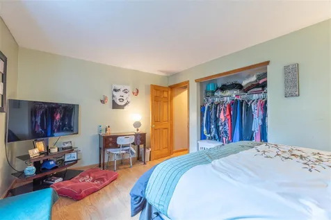 9 Blackstone Drive Nashua NH 03063