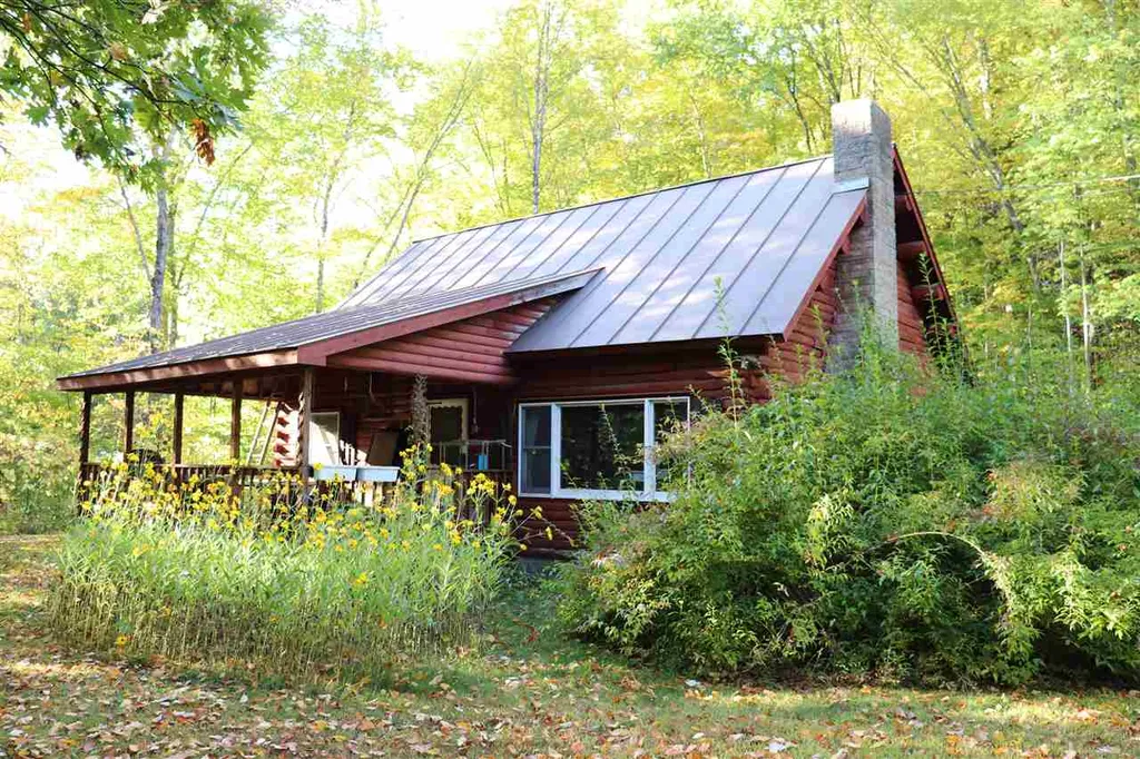 159 Sugar House Road Dummerston VT 05301
