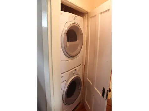 6 Walnut Street Burlington VT 05401
