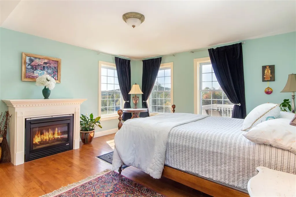 257 Upper Meadow Lane Charlotte VT 05445