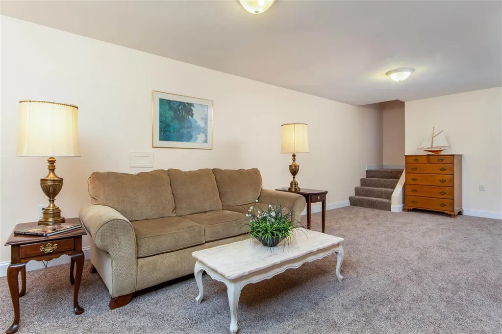 257 Upper Meadow Lane Charlotte VT 05445
