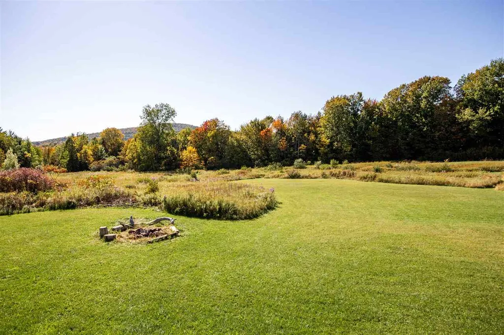 257 Upper Meadow Lane Charlotte VT 05445